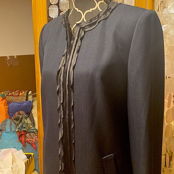 TAHARI Minimalist coat Size Medium Black - Picture 2 of 13